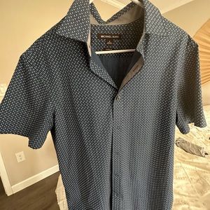 Men’s Michael Kits shirt